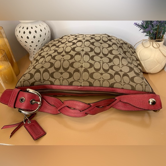 Coach Hobo Khaki Signature Jacquard Print EUC - Picture 2 of 11